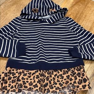 Hoodie/sweatshirt/blouse…